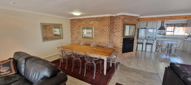 4 Bedroom Property for Sale in Mossel Bay Central Western Cape